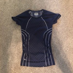 Athleta t shirt